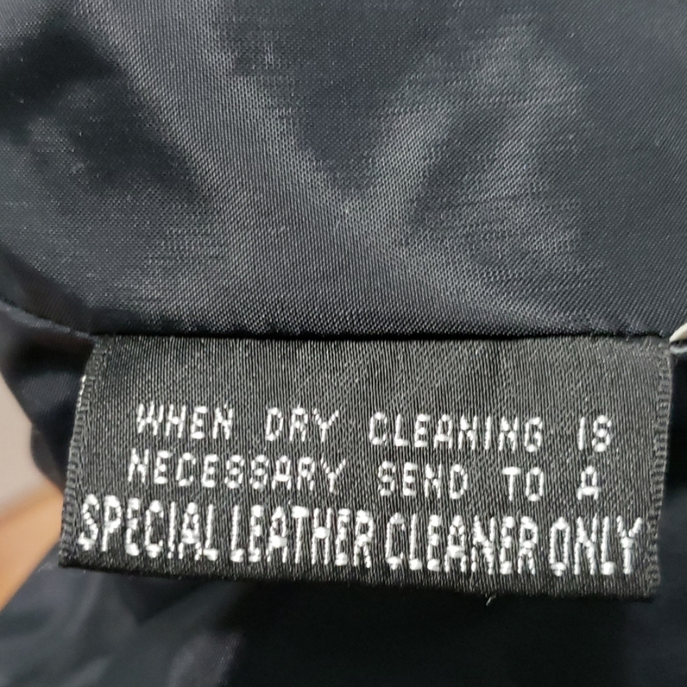 Wilson's Leather Jacket - Picture 6 of 6